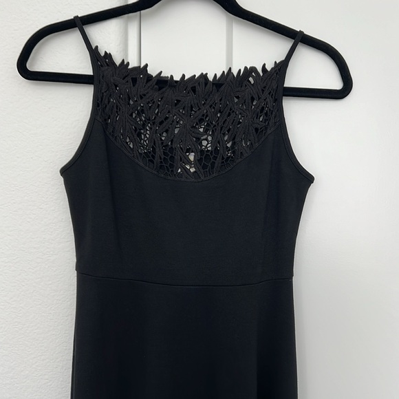 Free People Stretch Lace Trim Sleeveless Fit & Flare Dress - Picture 2 of 9